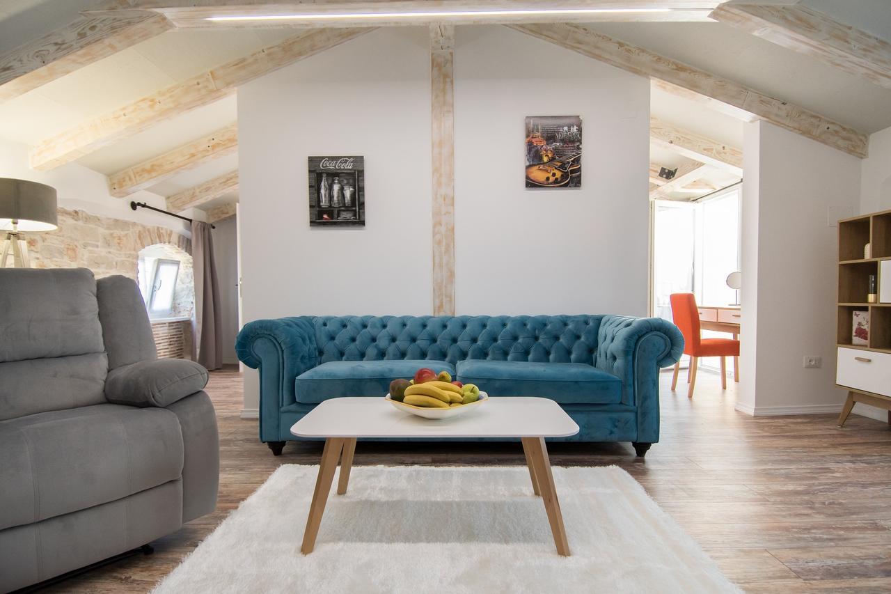 Apartments Borgo 8 Tar-Vabriga ภายนอก รูปภาพ