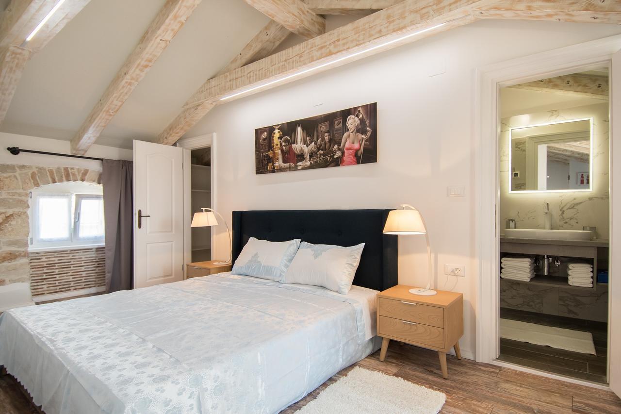 Apartments Borgo 8 Tar-Vabriga ภายนอก รูปภาพ